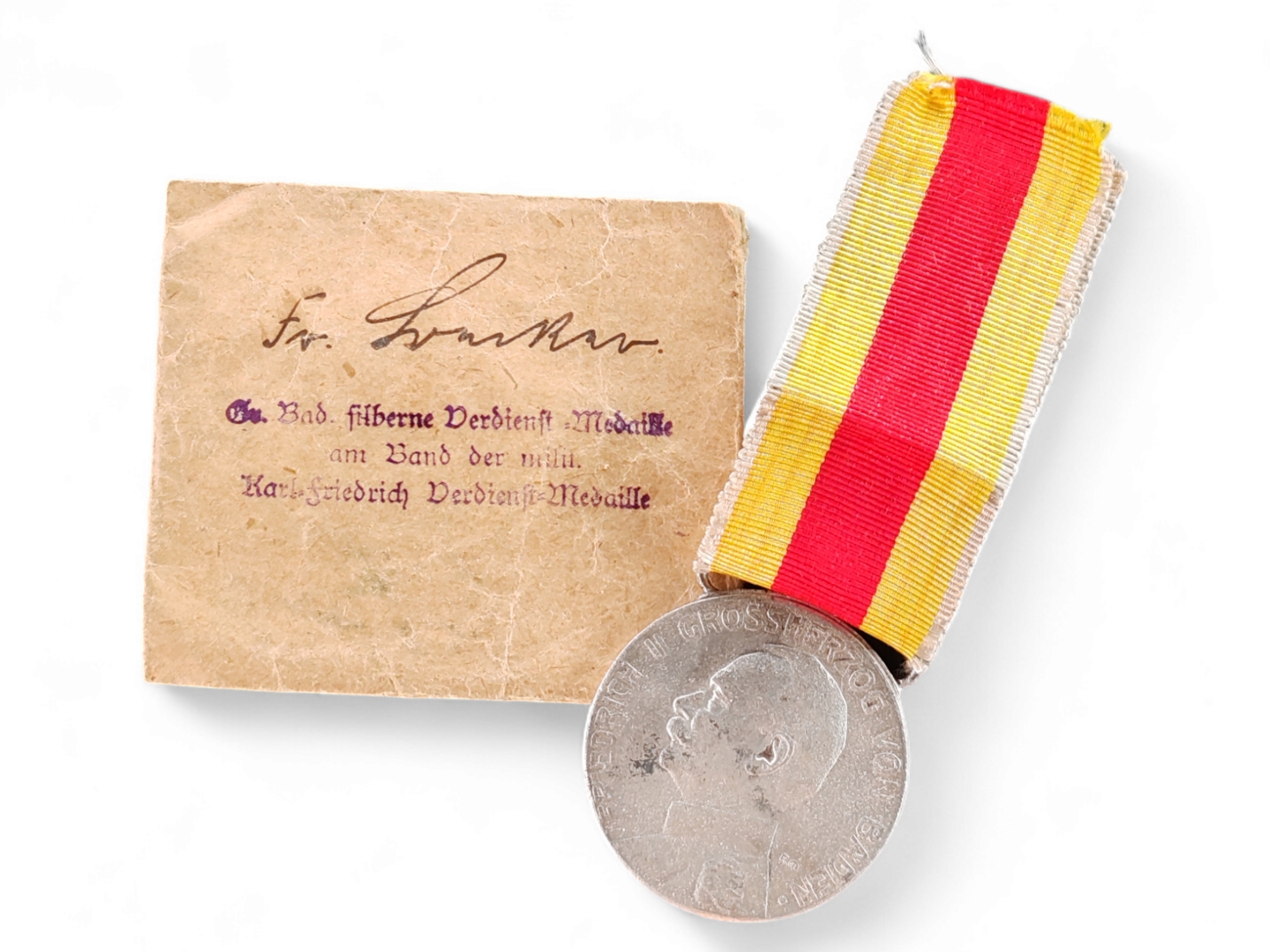 militaria : Médaille Allemande 14-18 en sachet GR. Bad. Silberne Verdienst médaille