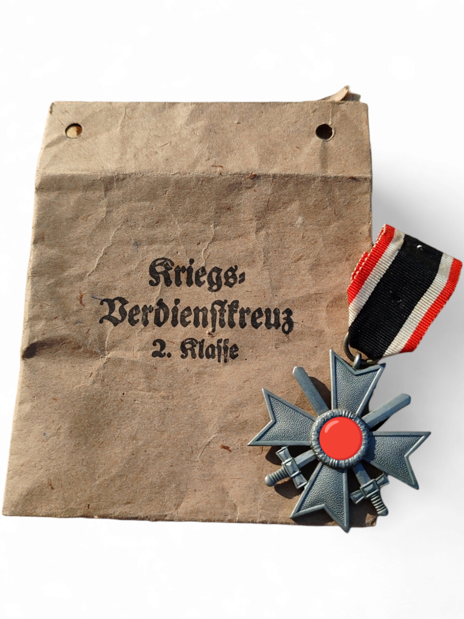 militaria : Médaille KVK2 Kriegsverdienstkreuz  avec glaive Allemand 39-45 en sachet